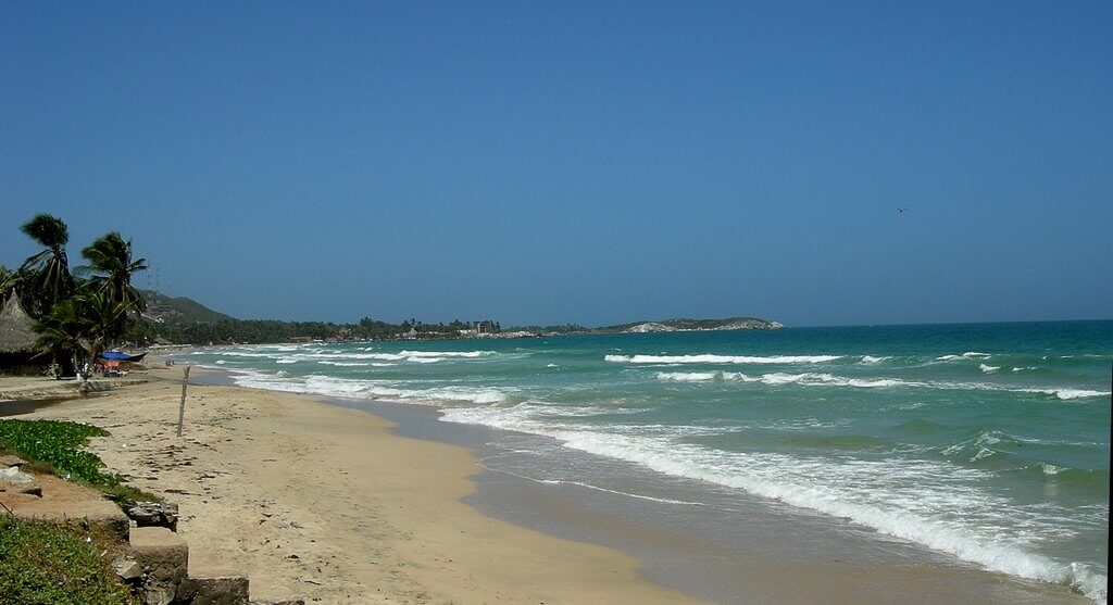 Playa El Cardon