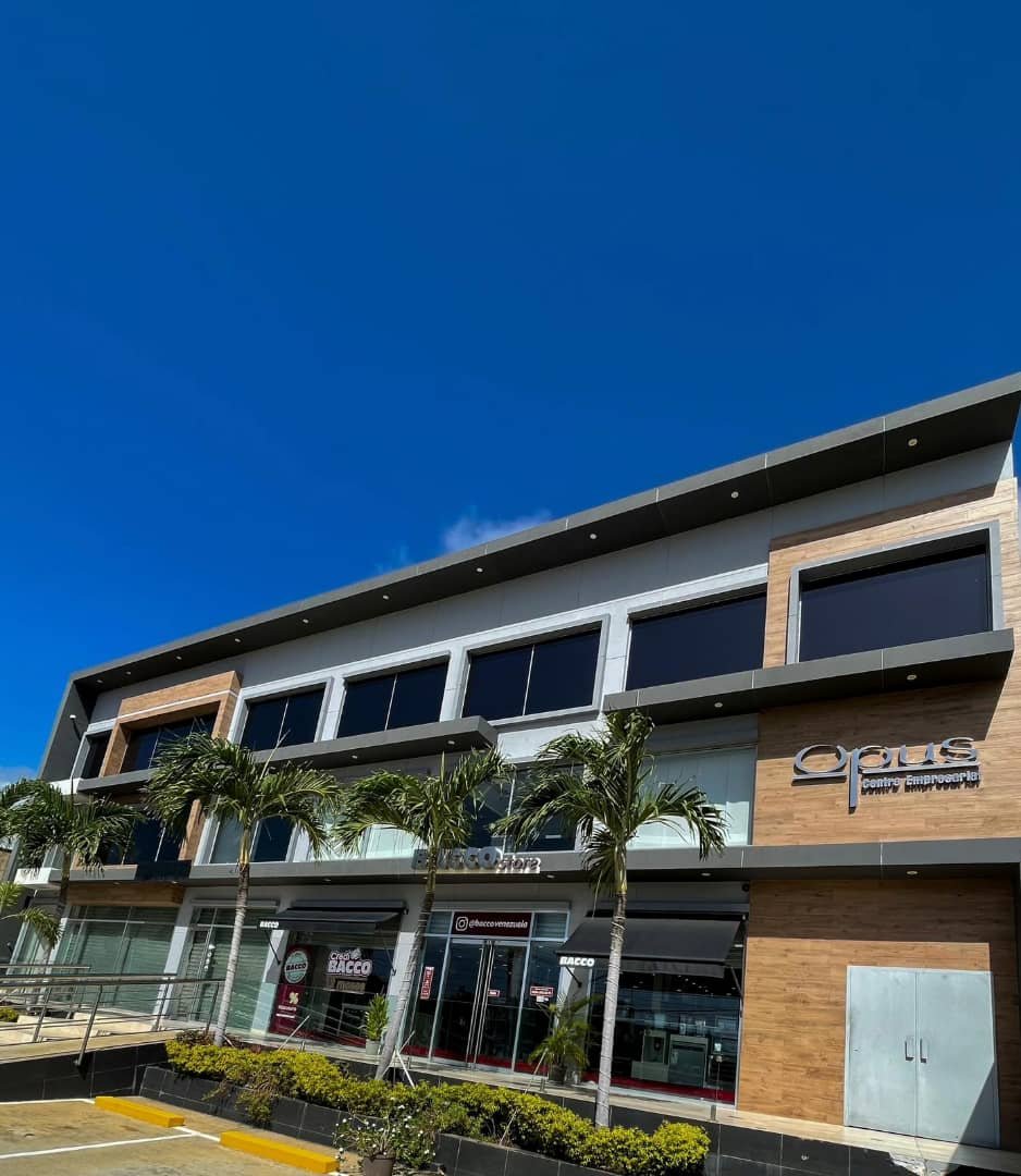 Centro Empresarial en Pampatar