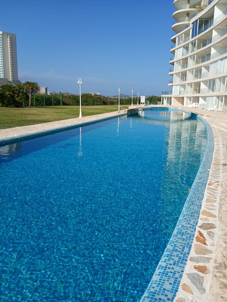 Apartamento en El Morro. Obra blanca. RESERVADO