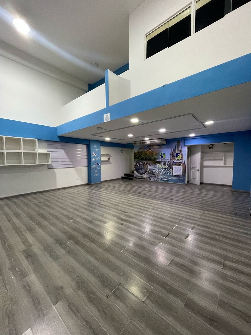 Local Dúplex en C.C. AB