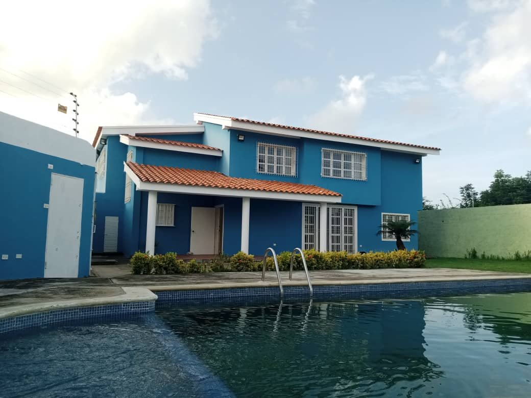 Casa en Juan Griego. RESERVADA