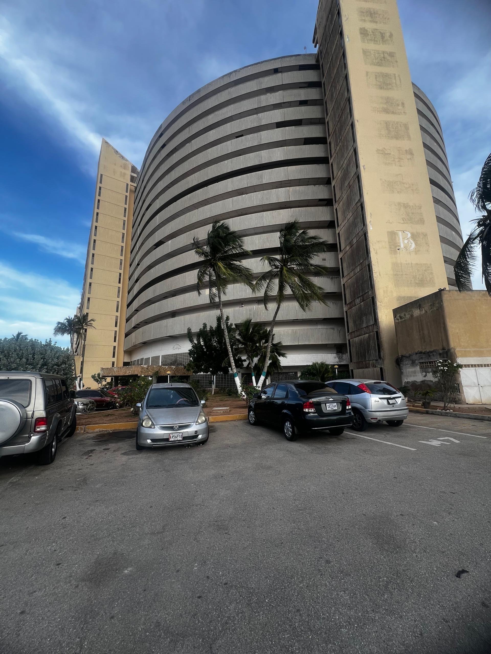 Apartamento en Av. Bolívar 