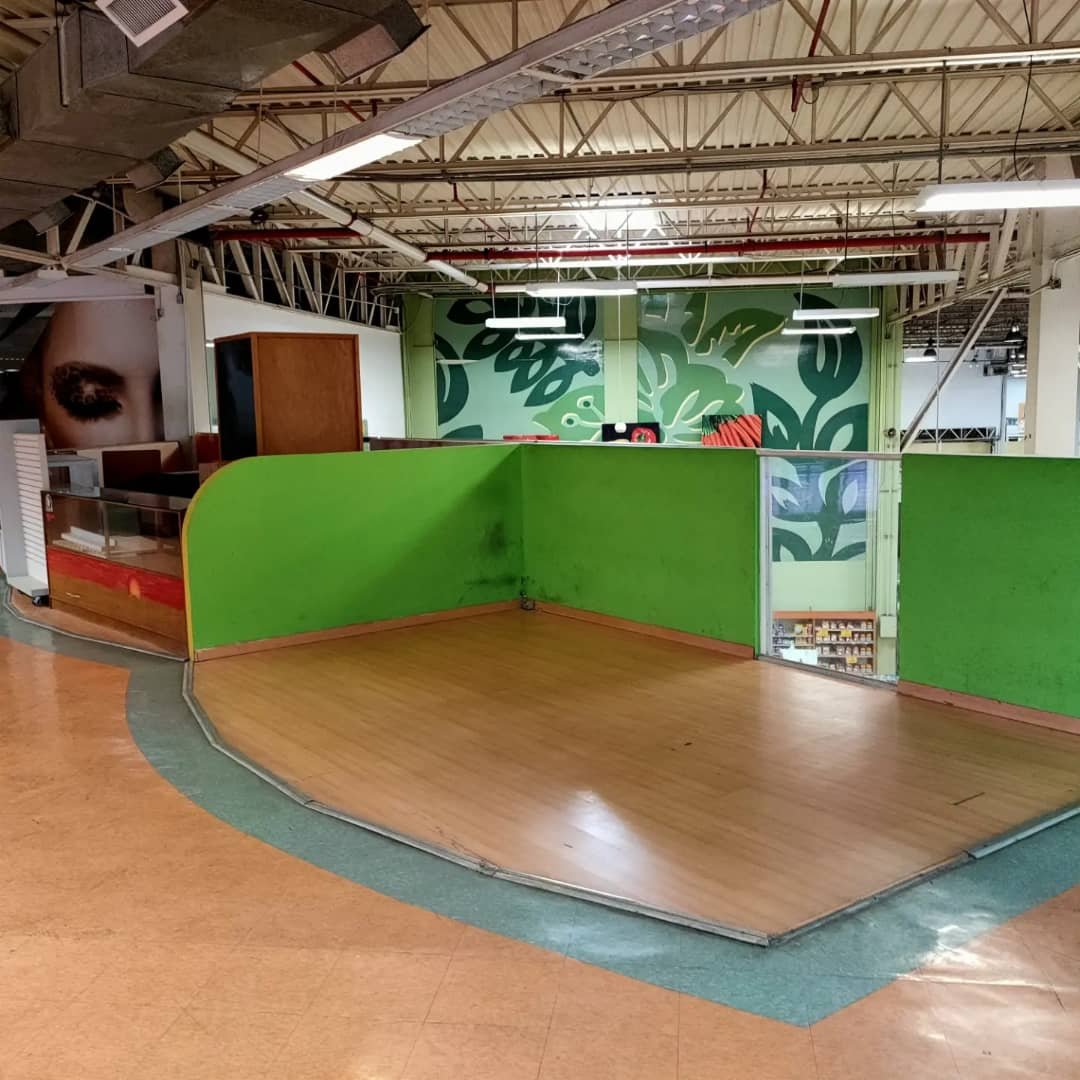Espacios de 16 m² en Rattan Plaza